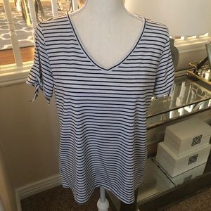 Black and White striped tee